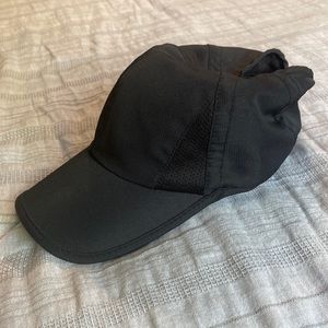 Ponyflo hat
